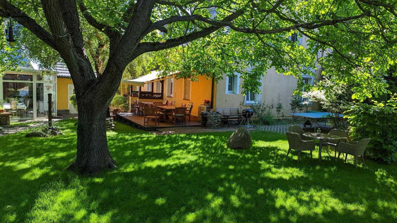 Hotel Fünf Linden Straupitz Exterior foto